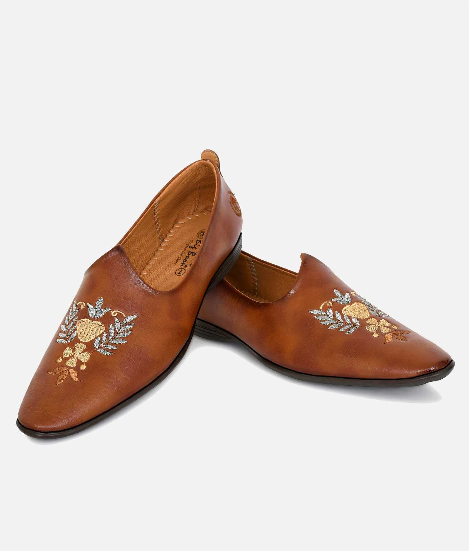 Big Boon Men's Ethnic Shoes  Embroider/ Zardozi Style