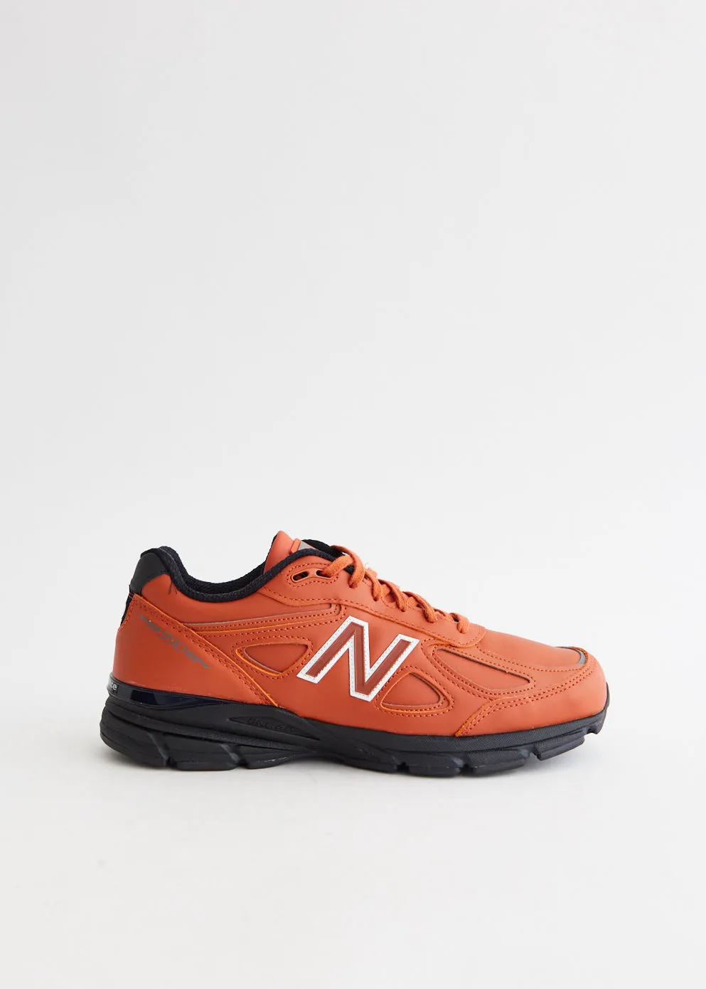 MADE in USA U990v4 'Mahogany' Sneakers