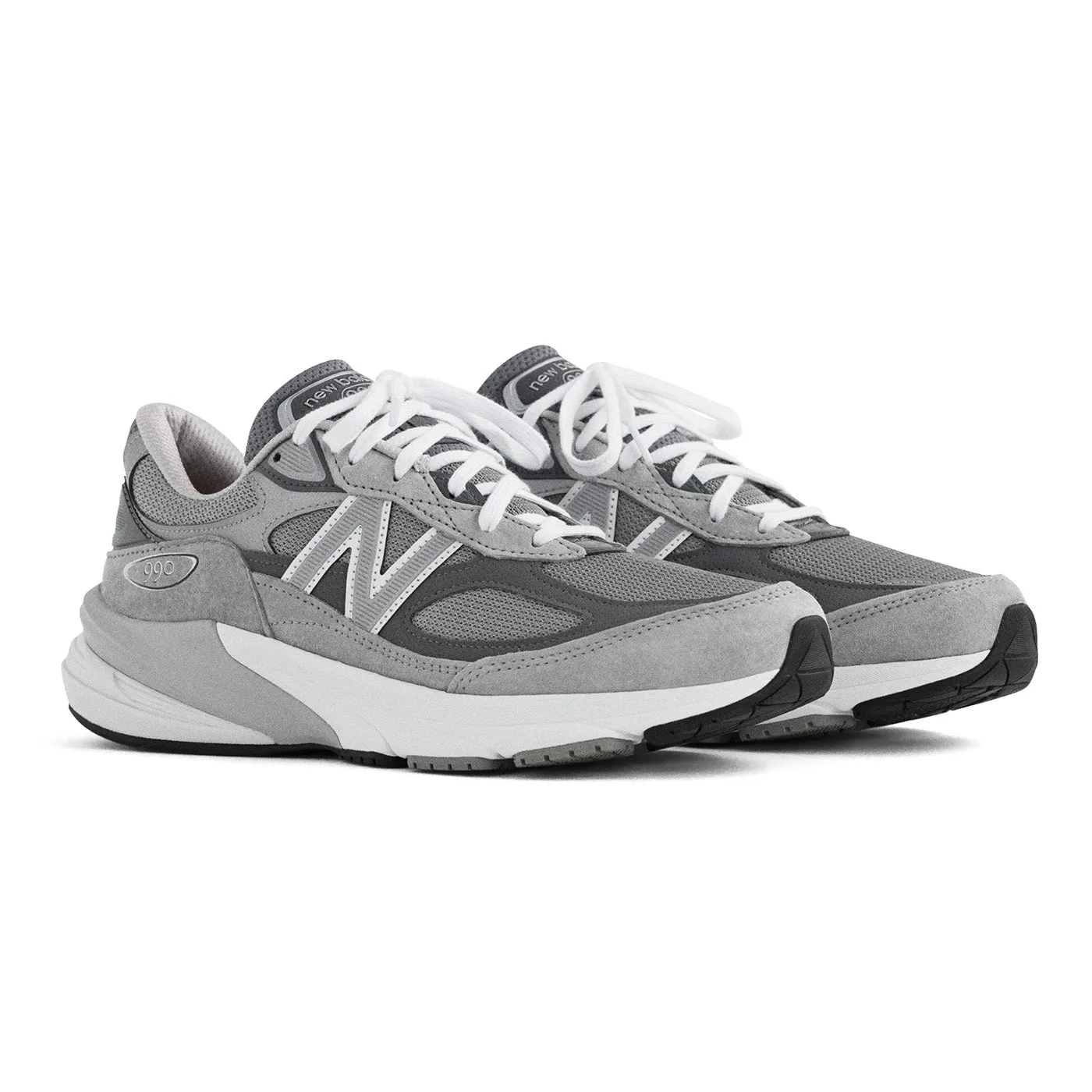 New Balance 990 v6 Made in USA Sneaker