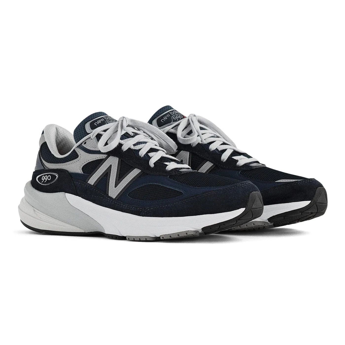 New Balance 990 v6 Made in USA Sneaker